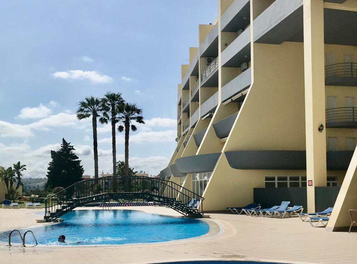 Condo Do Mar Lovely First Floor Apartment With Pool Lagos Buitenkant foto